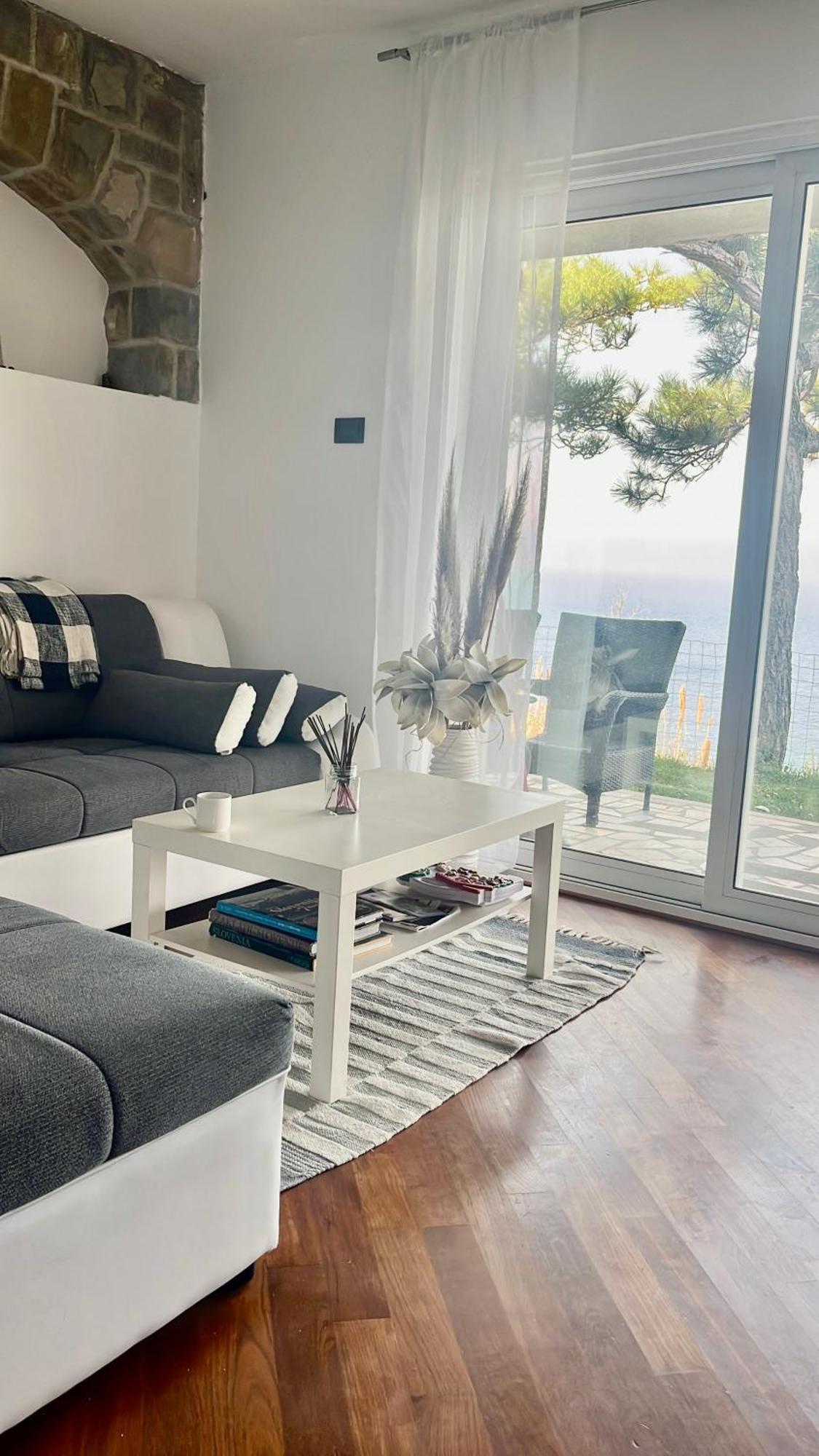 Fiesa-piran House With Free Parking